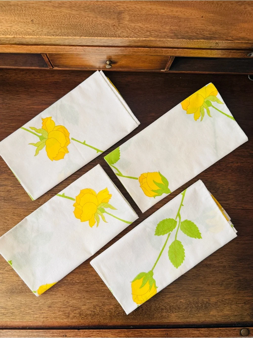 RARE Vintage Christian Dior Wamsutta Yellow Dior Rose Cloth Napkins Set of 4 MCM
